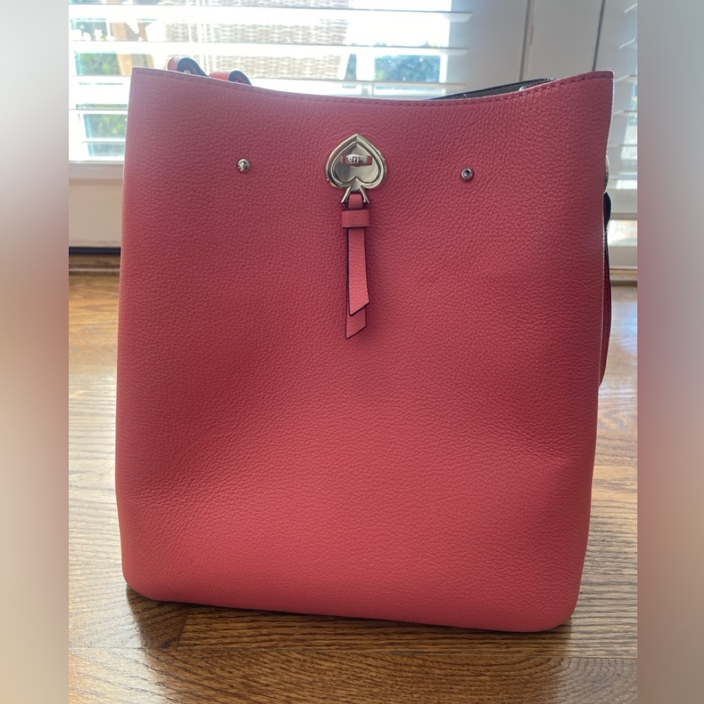 Kate Spade Pink Tote Bag with Heart Clasp